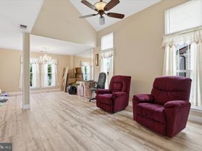 12 Pebble Drive, Horsham PA 19044
