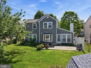 12 Pebble Drive, Horsham PA 19044