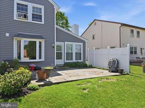 12 Pebble Drive, Horsham PA 19044