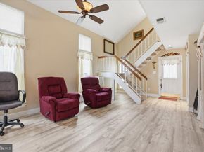 12 Pebble Drive, Horsham PA 19044