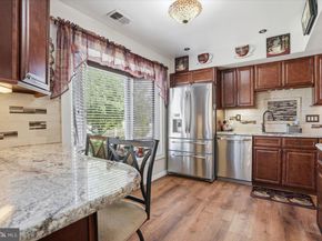 12 Pebble Drive, Horsham PA 19044