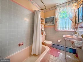 74 Meadow Lane, Richboro PA 18954