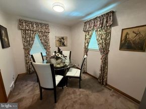331 E Woodlyn Circle, Woodlyn PA 19094