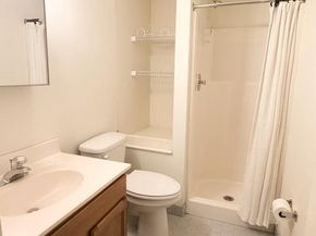 402 Solly Avenue, Philadelphia PA 19111