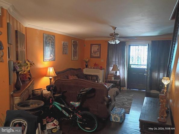 6830 N 7TH Street, Philadelphia PA 19126