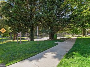 4970 Battery Lane 108, Bethesda MD 20814