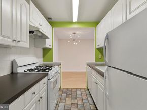 4970 Battery Lane 108, Bethesda MD 20814