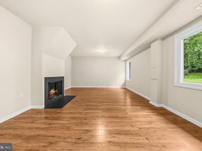 7802 Appledore Court, Falls Church VA 22043