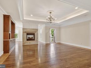7112 Georgetown Pike, Mclean VA 22101