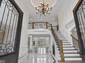 7112 Georgetown Pike, Mclean VA 22101
