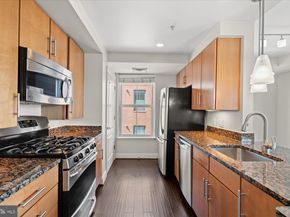 1111 Oronoco Street 441, Alexandria VA 22314