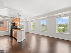 1111 Oronoco Street 441, Alexandria VA 22314