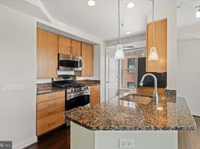 1111 Oronoco Street 441, Alexandria VA 22314