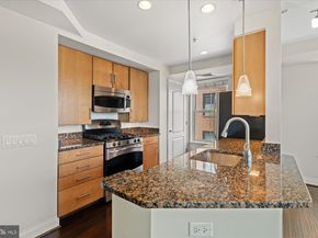 1111 Oronoco Street 441, Alexandria VA 22314