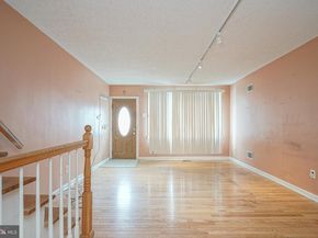 2645 S Alder Street, Philadelphia PA 19148