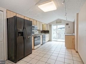 2645 S Alder Street, Philadelphia PA 19148
