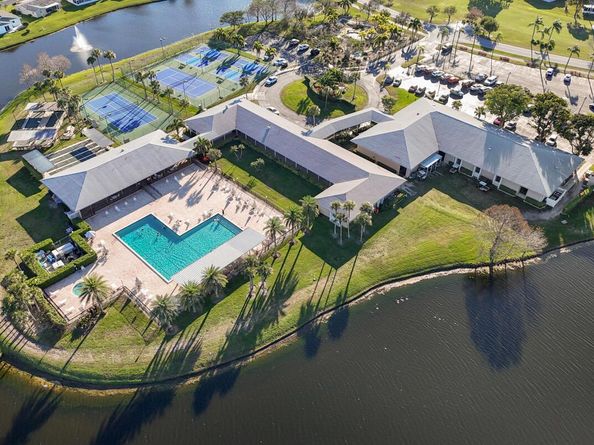 3379 Americo Drive, West Palm Beach FL 33417