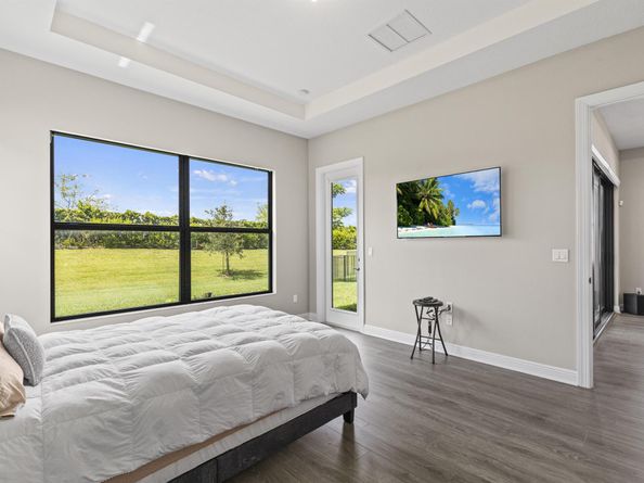 15860 Key Biscayne Lane, The Acreage FL 33470