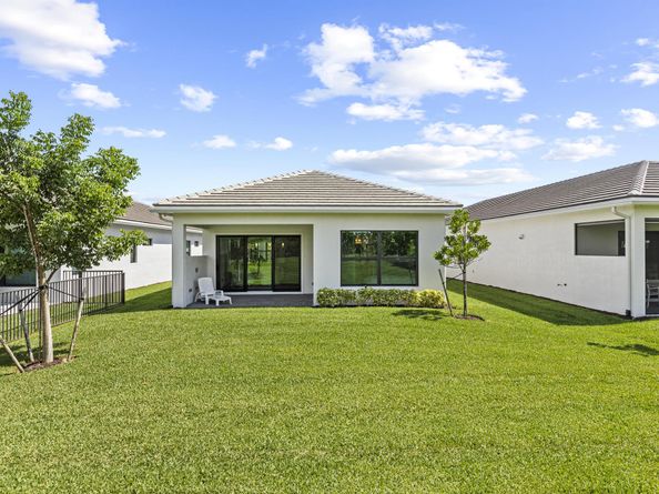 15860 Key Biscayne Lane, The Acreage FL 33470