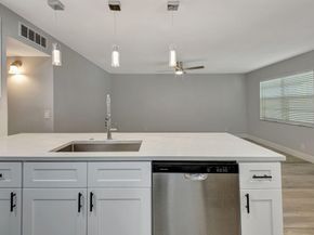 909 S Flanders S, Delray Beach FL 33484