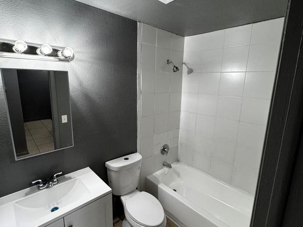 1641 W 27th Street D, Riviera Beach FL 33404
