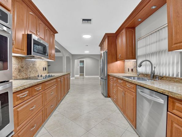 360 NW 53rd Street, Boca Raton FL 33487