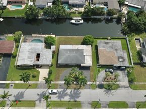 5840 SW 14th St, Plantation FL 33317