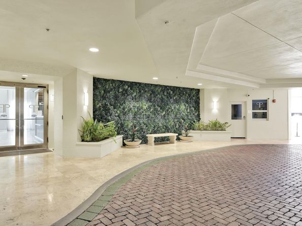 99 SE Mizner Boulevard 731, Boca Raton FL 33432