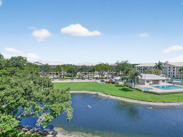 6205 Balboa Circle 403, Boca Raton FL 33433