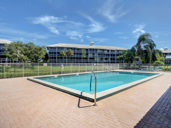 6205 Balboa Circle 403, Boca Raton FL 33433