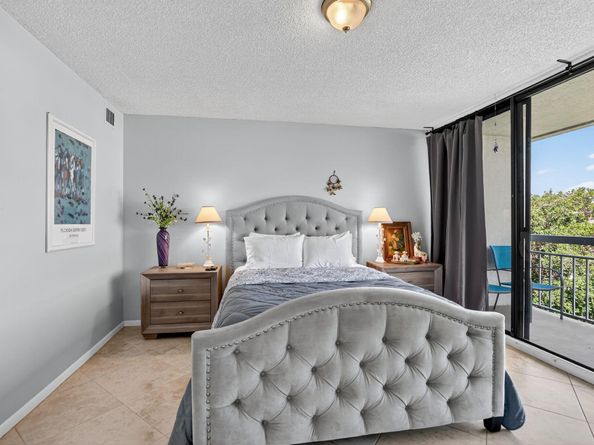 6205 Balboa Circle 403, Boca Raton FL 33433