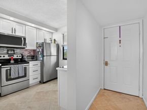 6205 Balboa Circle 403, Boca Raton FL 33433
