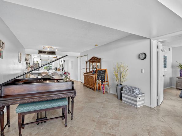 6205 Balboa Circle 403, Boca Raton FL 33433