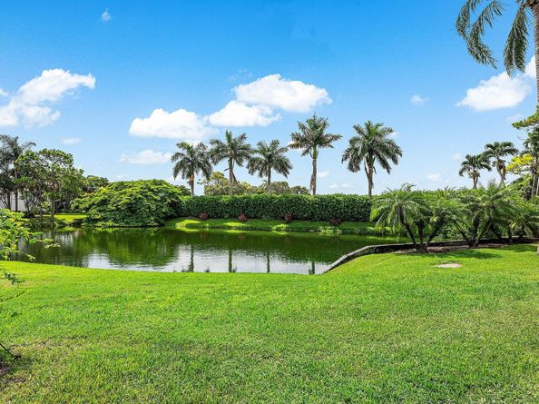 4082-A Quail Ridge Drive Osprey, Boynton Beach FL 33436