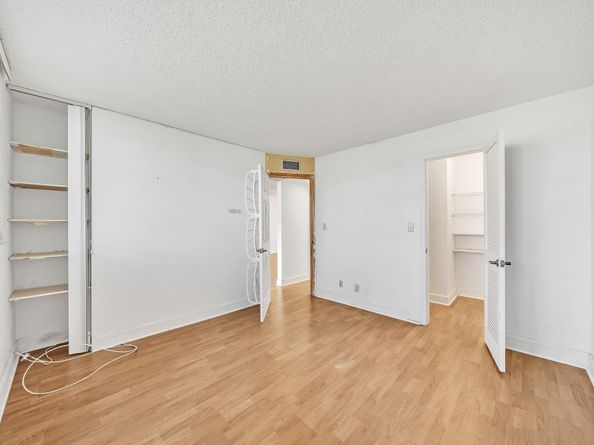 8980 S Hollybrook Blvd 204, Pembroke Pines FL 33025