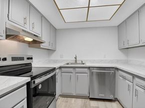 665 Enfield Street B18, Boca Raton FL 33487