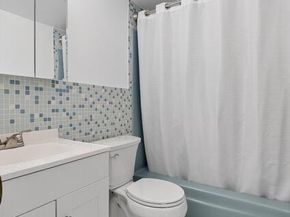 665 Enfield Street B18, Boca Raton FL 33487