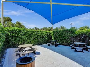 1601 SW 113th Ave, Pembroke Pines FL 33025