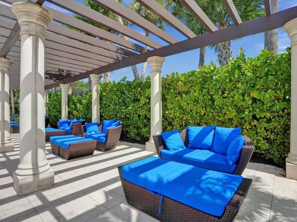 1601 SW 113th Ave, Pembroke Pines FL 33025