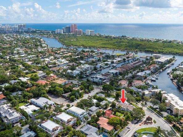 1321 Bayview Dr 4, Fort Lauderdale FL 33304