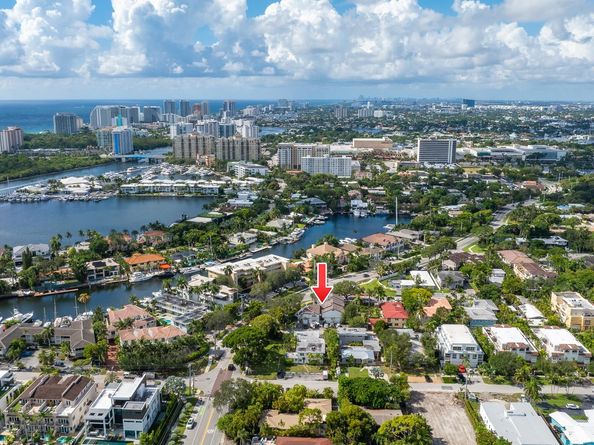1321 Bayview Dr 4, Fort Lauderdale FL 33304