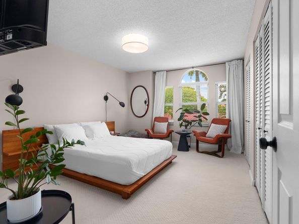 1321 Bayview Dr 4, Fort Lauderdale FL 33304
