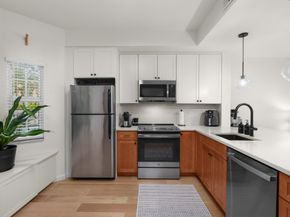 1321 Bayview Dr 4, Fort Lauderdale FL 33304