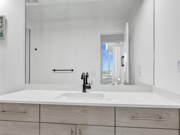 2715 N Ocean Blvd 17F, Fort Lauderdale FL 33308