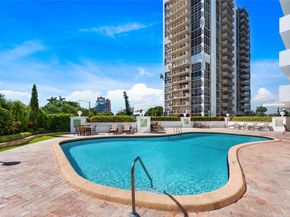 2715 N Ocean Blvd 17F, Fort Lauderdale FL 33308