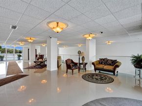 2715 N Ocean Blvd 17F, Fort Lauderdale FL 33308