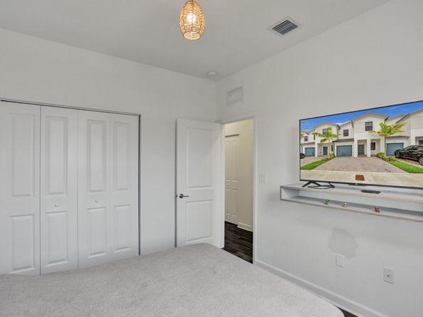 23061 SW 128th Place, Miami FL 33170