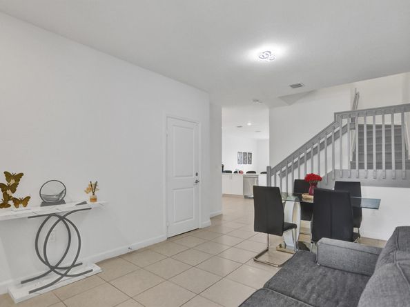 23061 SW 128th Place, Miami FL 33170