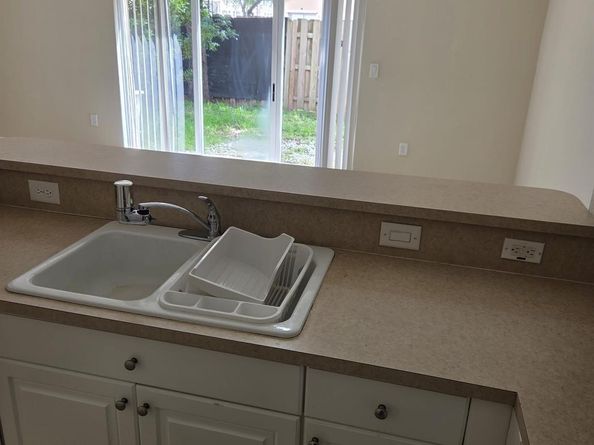 1575 NE 33 Av 101, Homestead FL 33033