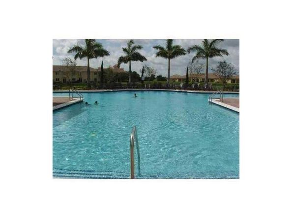 1575 NE 33 Av 101, Homestead FL 33033